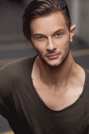 Adam Ovadia في دور Liam