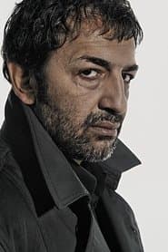 Moussa Maaskri as Panahi