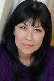 Vickie Eng dans le rôle de Christina