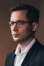 Sam Crane في دور Hamlet (voice)