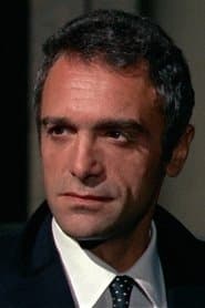 Luigi Pistilli في دور Fausto Gelardi