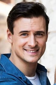 Mateusz Damięcki dans le rôle de Wojtek Kowalewski