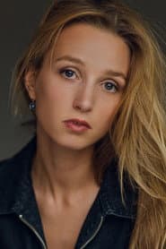 Clara Prieur في دور wedding-planneuse