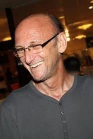 Roberto Pollack as Isaac Partnoi