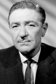 Alan Gifford dans le rôle de George Foster