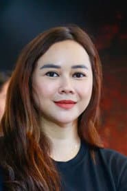 Aura Kasih في دور Diana Dwiyana