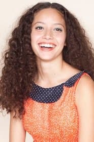 Ailín Salas as Julia