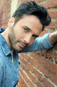 Ernesto Reyes as Dean
