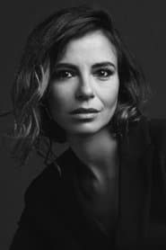 Teresa Tavares في دور Diana