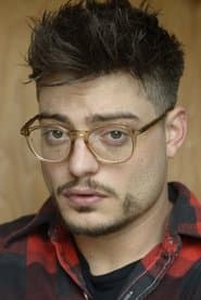 Andrew Lawrence في دور Charlie