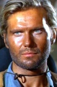 Giorgio Cerioni dans le rôle de Mitarbeiter in der Diamantenmine