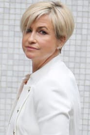 Emma Forbes dans le rôle de Self