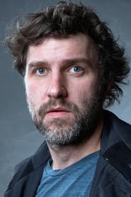 Tomas Alf Larsen في دور Eirik
