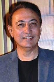 Anang Desai dans le rôle de Judge Patel
