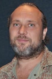 Schneider Zoltán في دور Fernandez (Voice)