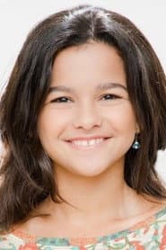 Natália Guedes في دور Julia
