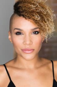 إيمي رافر لامبمان في دور Agent Verona Parker
