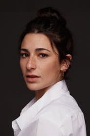 Carol Garrido as Zoe