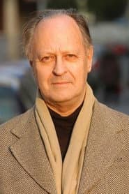 Mario Prosperi في دور Headmaster