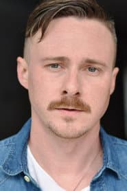 Taylor Hunt Wright في دور Coach Ben Williams