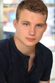 Chris Gray as Scott James