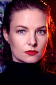 Jorja Chalmers dans le rôle de Self - Saxophone & Keyboards