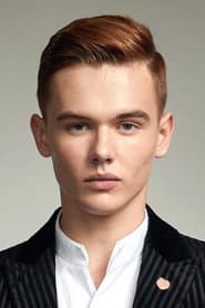 Garrett Wareing dans le rôle de Colby