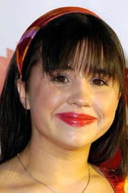 Courtney Chase as Lynn Watson