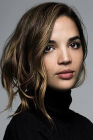Georgie Flores as Callie Reyes