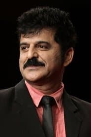 Rajesh Khattar dans le rôle de Dr. Jagadish Khattar