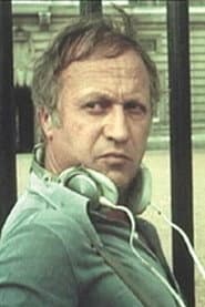 Rangel Vulchanov as Председател на комисията