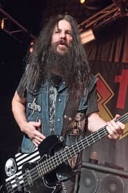 John DeServio في دور Bass