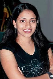Mallika as Sathyamoorthy's Wife