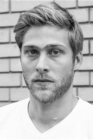 Tom Dingler في دور Mike