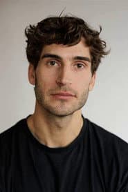 Christopher Jan Busse dans le rôle de Thomas