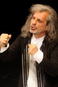 Alessandro Bergonzoni as Ringmaster