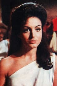 Paola Falchi dans le rôle de Aurelia