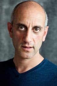 Richard Katz dans le rôle de Rabbi Linov