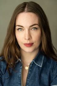 Beth Rylance dans le rôle de Emma
