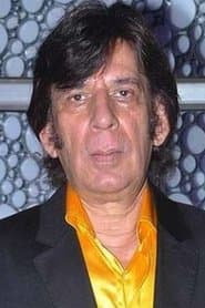 Razak Khan في دور Chhota Chetan