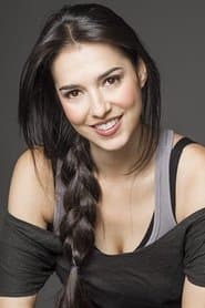 Cristina Brondo في دور Beatriz