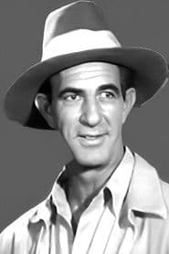Sol Gorss في دور Bob Clune (Uncredited)