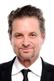 Shea Whigham as Patrick 'Packie' Hanrahan