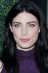Jessica Paré dans le rôle de Miss Fortini