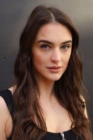 Lauren Budd في دور Evil Step Sister