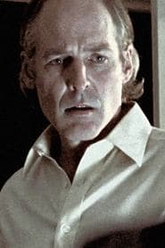 William Prael as Cliff