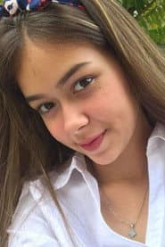 Rebecca Klopper في دور Aisyah
