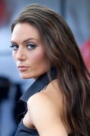 Zara Phythian في دور Dimia