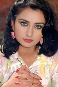Poonam Dhillon في دور Manohar's mother (Hindi Version)