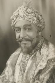 Otis Skinner في دور Hajj